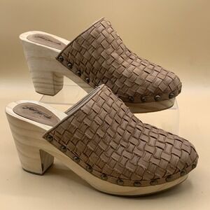 Free People Adelaide Woven Leather Clogs Brown Wooden Heel (EU 38) - Size US 7.5